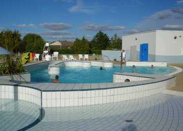 Piscine de Verneuil-sur-Avre © DR